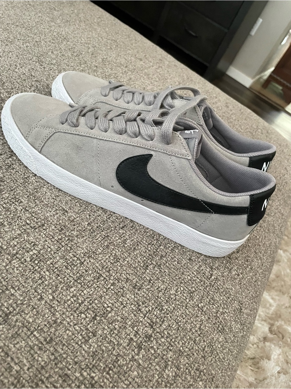 Nike SB Blazer Low in Light Gray with Black Swoosh
